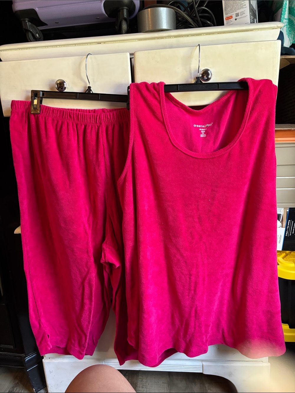 Dreams & Co. Women's Bright Fuchsia Tank and Lounge Pants Set